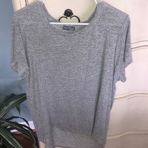 Gray tee